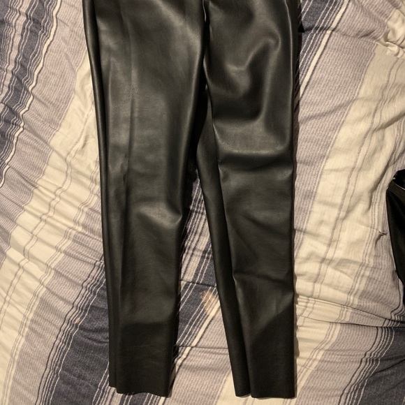 Leather Pants Pretty Little Thing - Picture 4 of 4